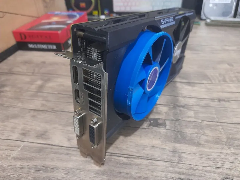 Продам видеокарту Sapphire Radeon r9 380 2GB. — фото 2