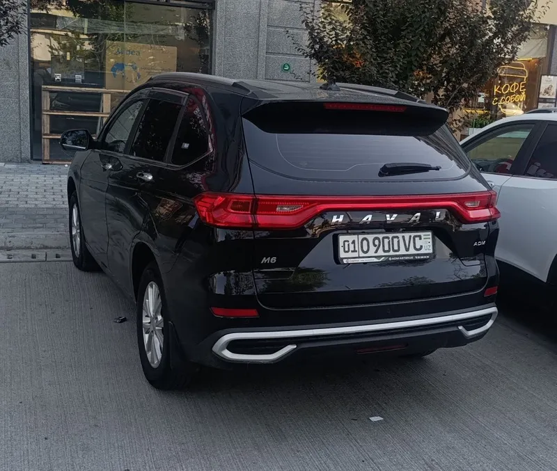Такси в горы на кроссовере HAVAL M6 24/7 7 Такси в горы на кроссовере HAVAL M6 24/7 7
