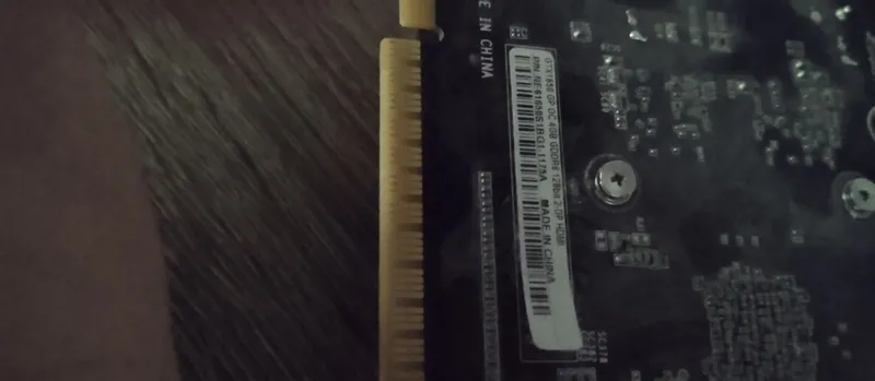 Продается Б/У монитор Samsung и видеокарта G-force — фото 6