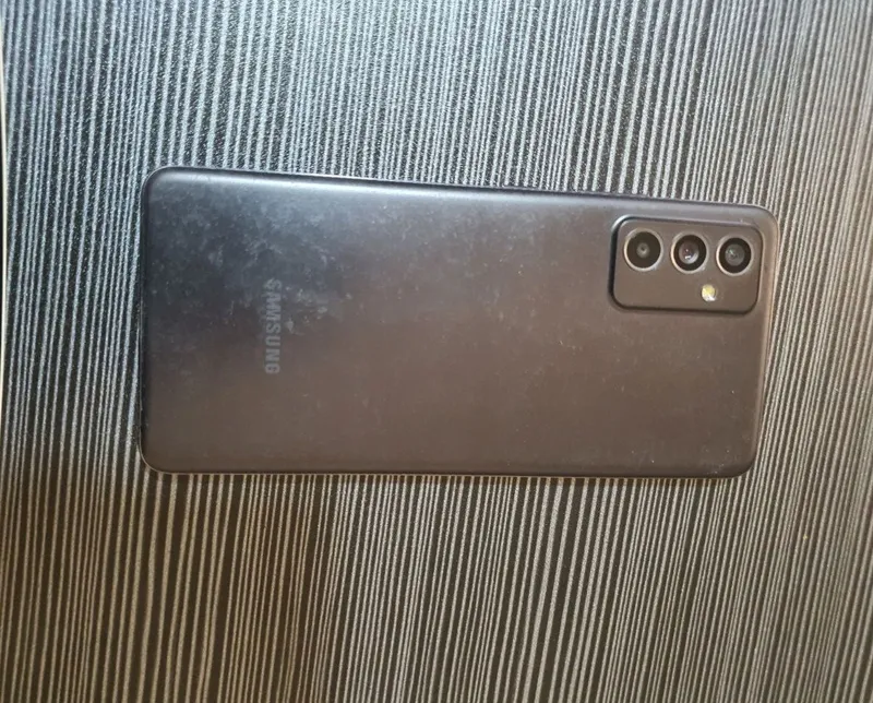 samsung a82 5g 6/128 4