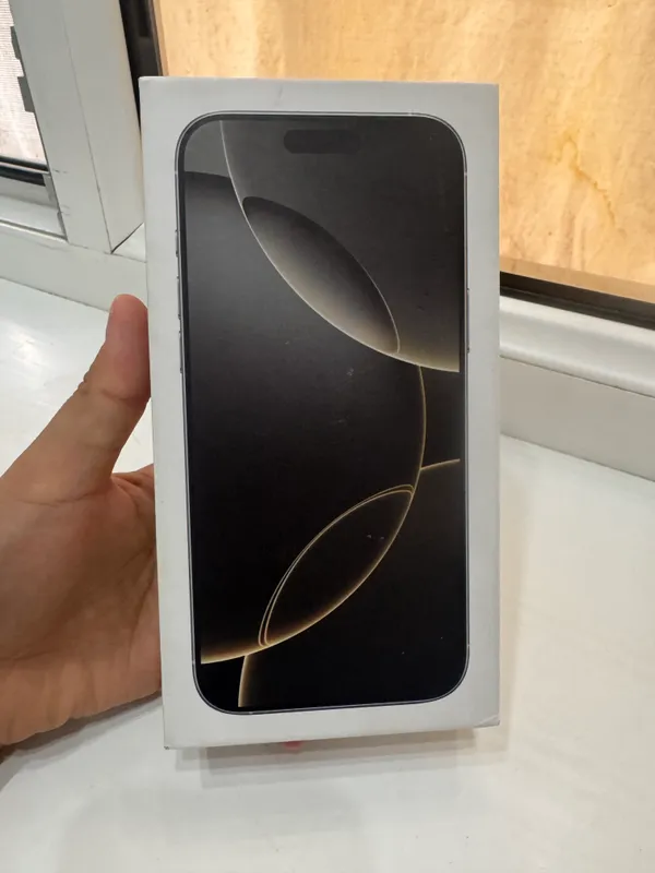 iPhone 16 Pro Max 1 iPhone 16 Pro Max 1
