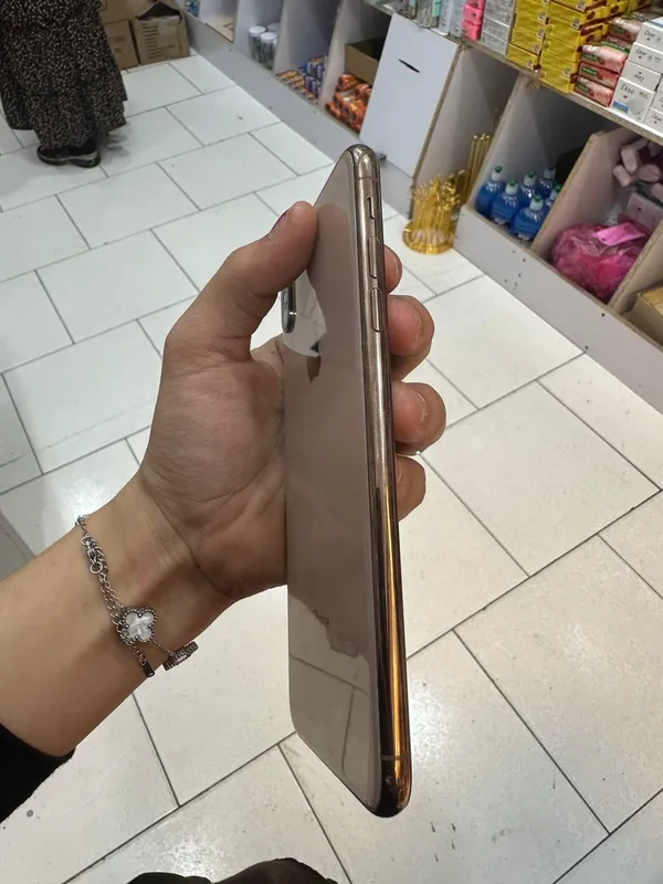 Iphone 2 Iphone 2