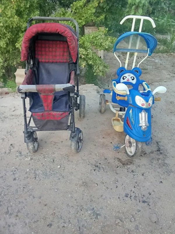 2 kolyaska satiladi 2