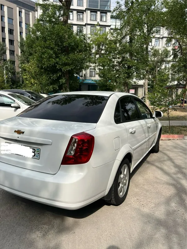 Gentra 2023 27km probeg 2