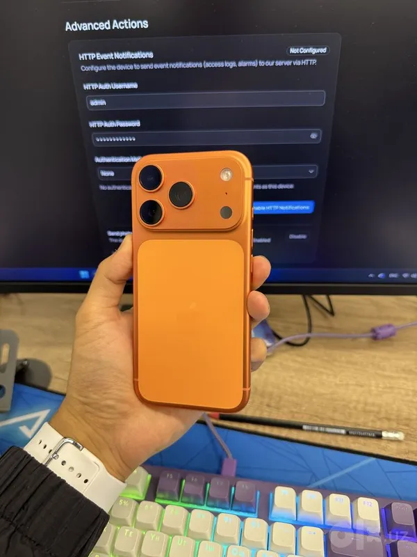 iPhone 17 Pro 256GB Orange 1 iPhone 17 Pro 256GB Orange 1