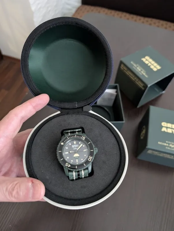 Blancpain Swatch Green Abyss новые, оригинал, все коробки и документы 3 Blancpain Swatch Green Abyss новые, оригинал, все коробки и документы 3