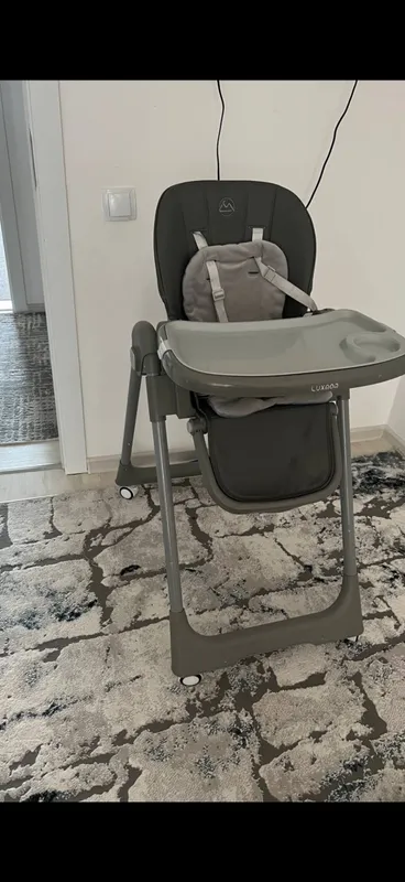Bolalar ovqatlanadigan stul Bolalar ovqatlanadigan stul