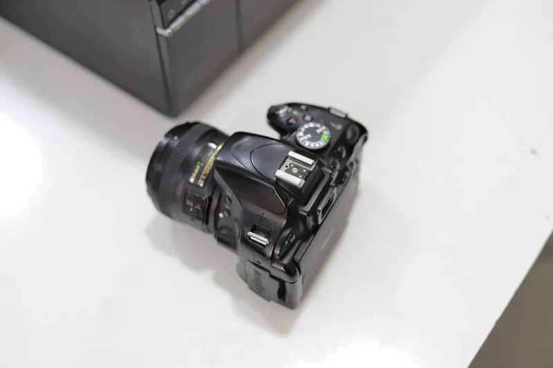 Nikon 5100 sotiladi 50mm portret obyektiv bilan — фото 5