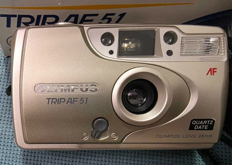 Olympus Trip AF 51 Quartz Date пленочный фотоаппарат 1