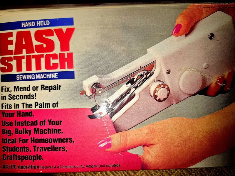 Портативная ручная швейная машинка модели Easy Stitch — фото 4