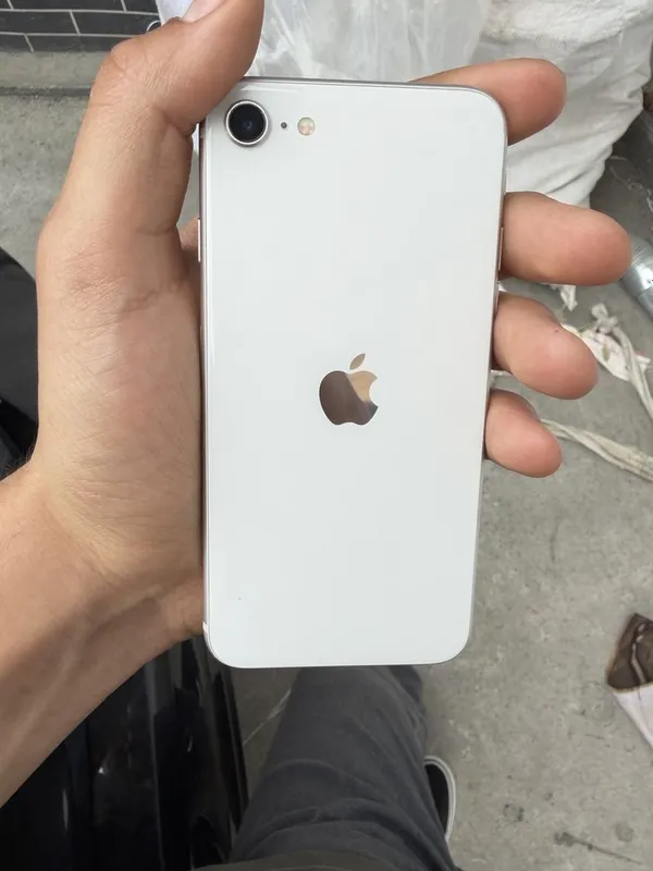Iphone se 2022 sotiladi