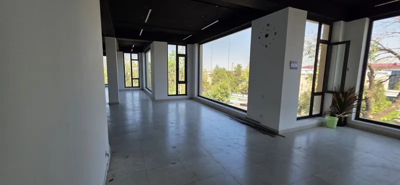 Сдается коммерческое помещение 316 м² | Яшнабад | ул. Иззат | 8$/м² 6