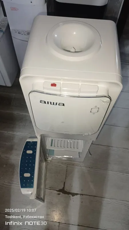 Продам кулер для воды 3 Продам кулер для воды 3