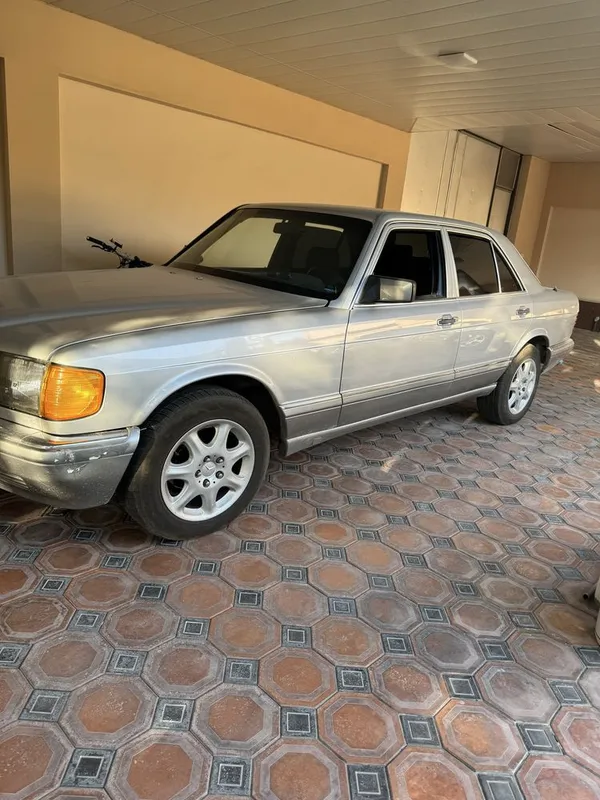 Mersades W126 380sel 2