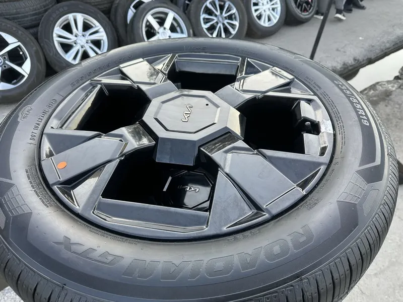 Kia sportege diska balon 2026-yil full R19 masla 6 Kia sportege diska balon 2026-yil full R19 masla 6