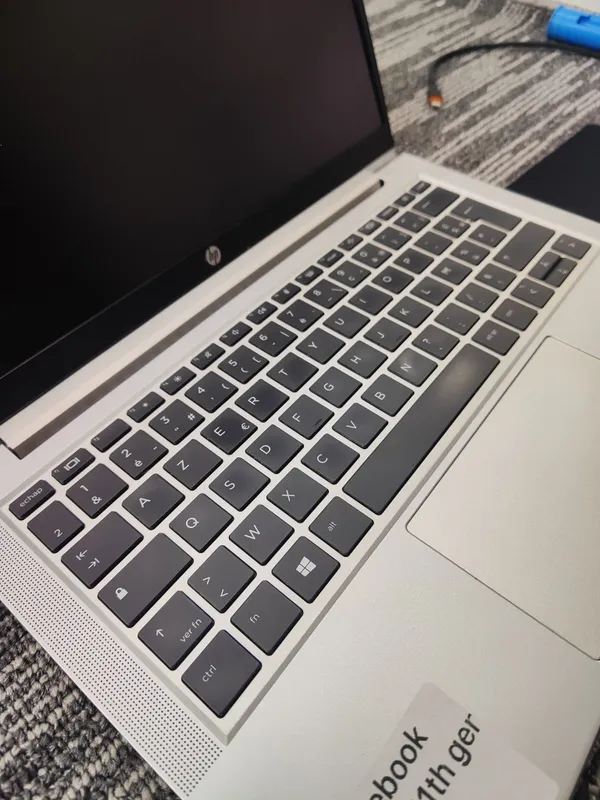 HP EliteBook i5-11, цену обсудим 4