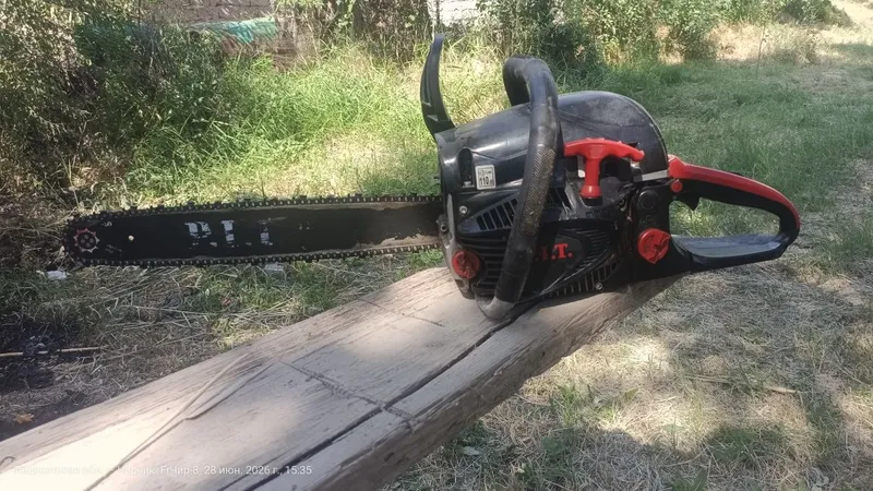 Бензопила P.I.T 32, двухтактная.