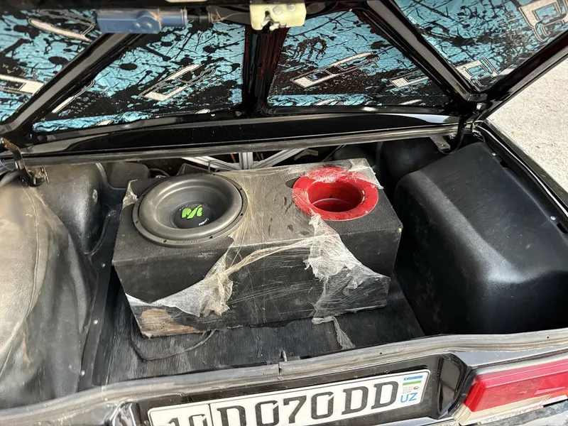 Vaz2107 yili 2008 narxi 5200$ mator 1.6 piryora 7