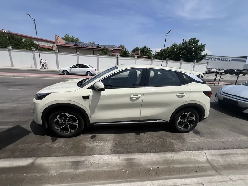 Byd Yuan Plus 2-pozitsiya 3 Byd Yuan Plus 2-pozitsiya 3