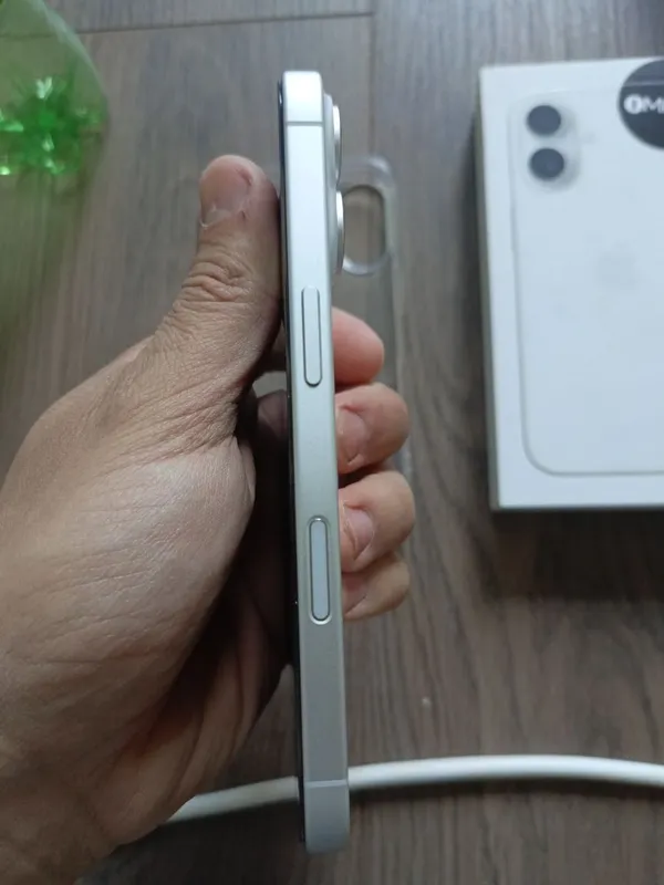 IPhone 16 128g oq rangli 3