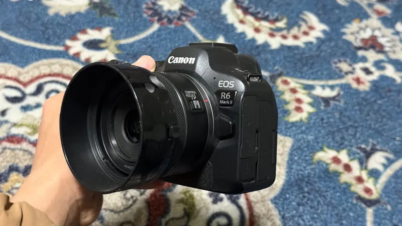 Canon R6 mar ii sotiladi Canon R6 mar ii sotiladi