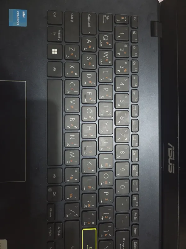 Asus E510 compyuter 3 Asus E510 compyuter 3