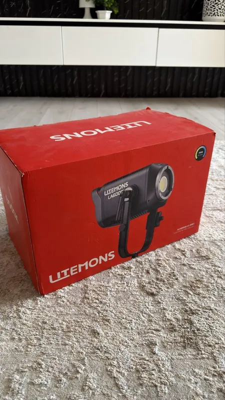 Студийный свет Litemons LA600 Студийный свет Litemons LA600