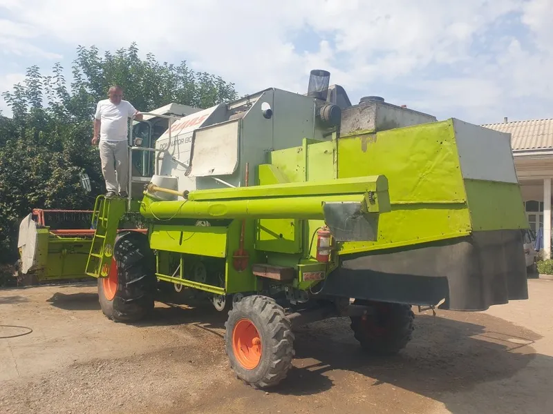 CLAAS kanbayin daminator 130 1 CLAAS kanbayin daminator 130 1
