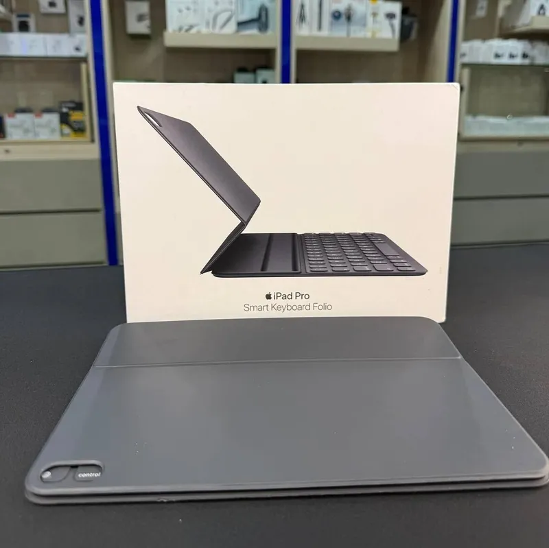 iPad Smart Folio Keyboard iPad Pro,Air 1 iPad Smart Folio Keyboard iPad Pro,Air 1