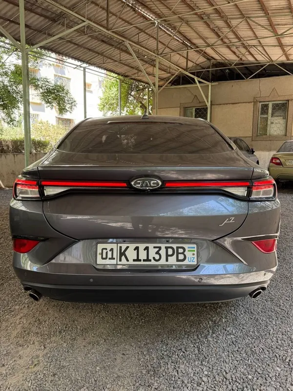 Продам НОВЫЙ JAC J7 Full Позиция Пробег 12000км Одни руки 1 Продам НОВЫЙ JAC J7 Full Позиция Пробег 12000км Одни руки 1