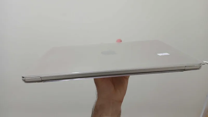 MacBook Air 13-inch, M4, 2025 — фото 2