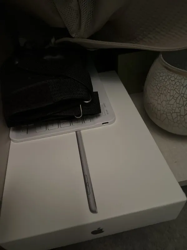 Ipad 9 4/64 (gen-9) 2 Ipad 9 4/64 (gen-9) 2