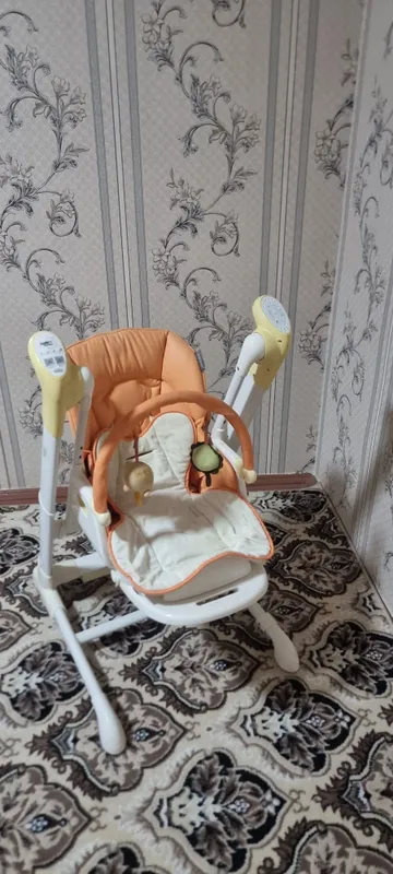 Состояние новое: качели, автокресло, музыкальные, с зарядкой 2 Состояние новое: качели, автокресло, музыкальные, с зарядкой 2