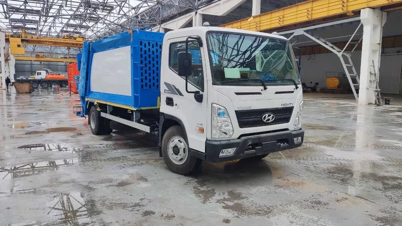 Мусоровоз Hyundai Mighty Ex8 - 8 м³ — фото 1