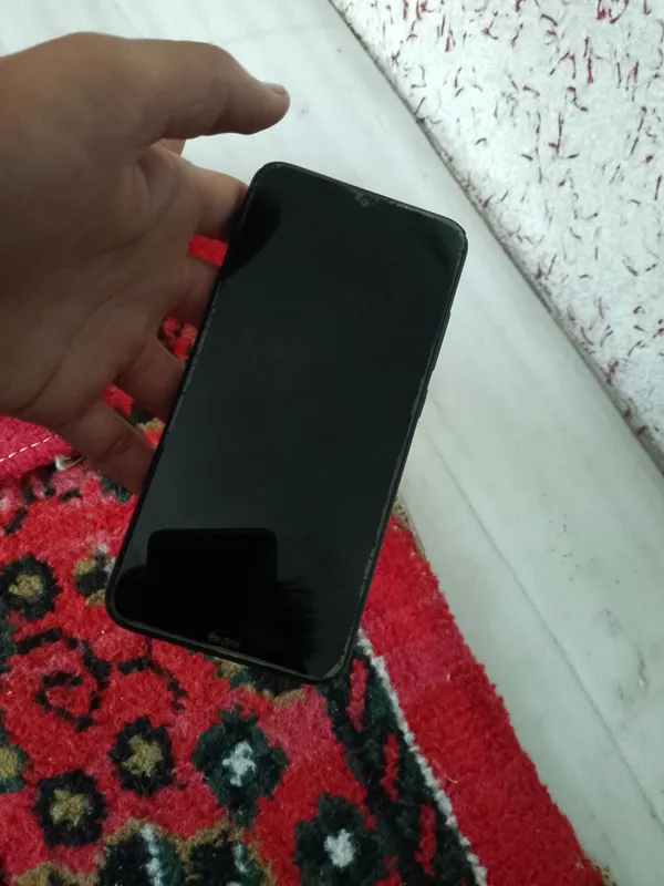 Redmi 8   64gb narxi 300 ming so'm 2