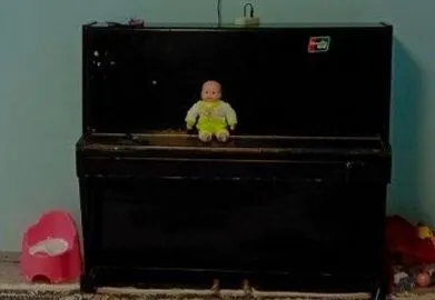 Pianino musiqa asbobi, zur ishlaydi,