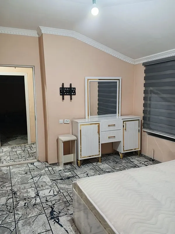 Kvartira zudlik bilan sotiladi 2 xona 66kv Navastroyka 2