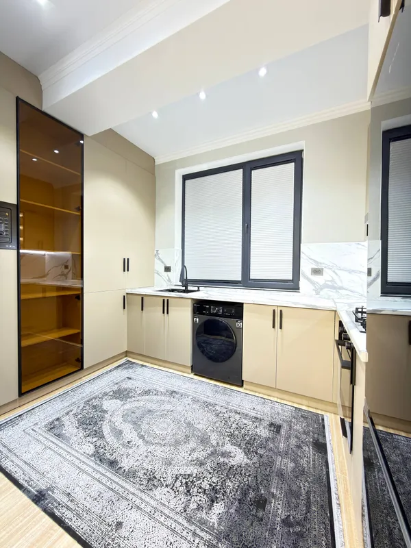 4 xonali kvartira, 90 m2, Yakkasaroy 10 4 xonali kvartira, 90 m2, Yakkasaroy 10