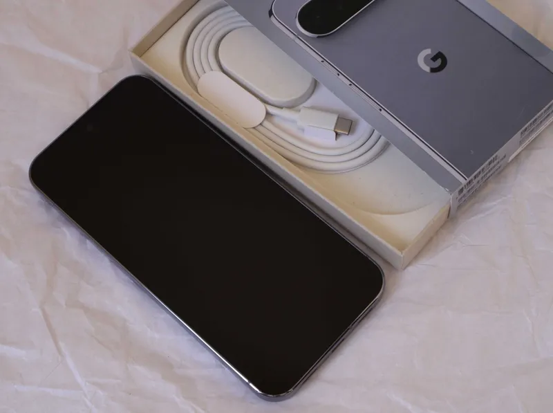 Google Pixel 10 Pro XL 16GB/256GB. Идеальное состояние. USA — фото 1