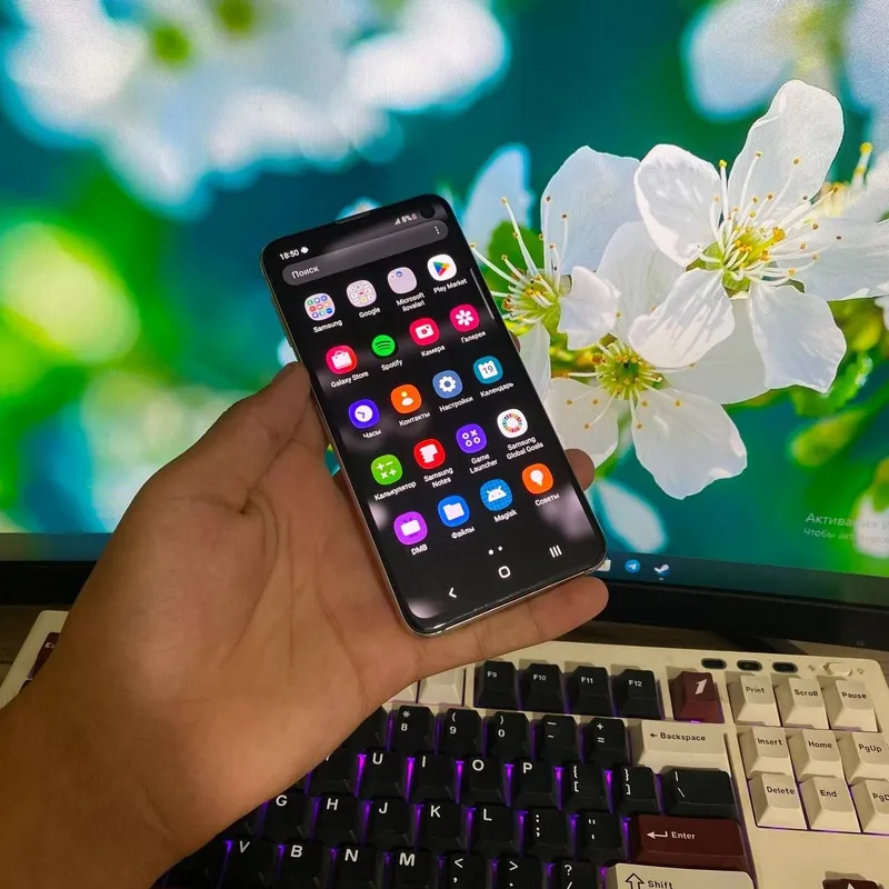 Samsung Galaxy S10e 128 ideal — фото 4