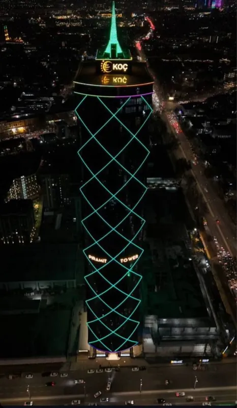 Продаётся угловая квартира в ЖК Piramit Tower (панорамный вид) 3