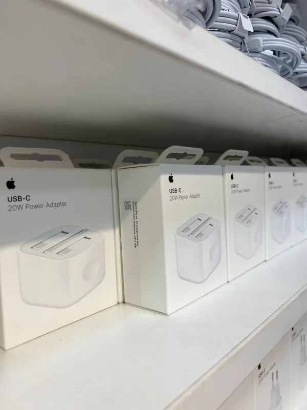 iPhone zaryadka appel adapter Зарядное устройство — фото 2