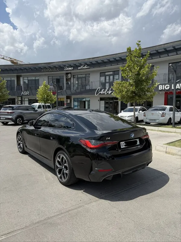 2024 BMW i-4 40 L e-drive 7