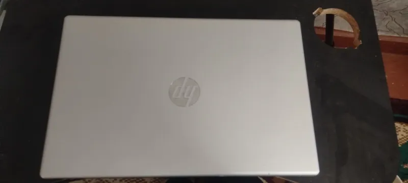 Ноутбук HP 4 Ноутбук HP 4