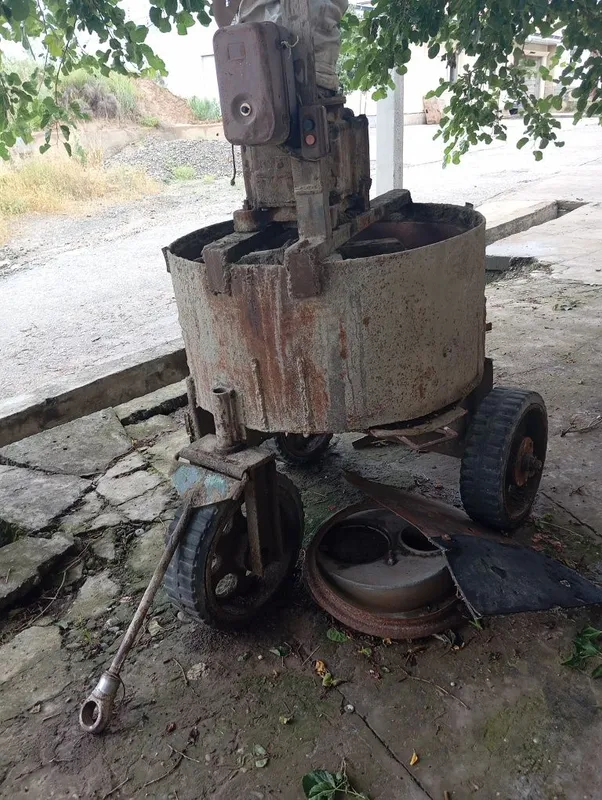 Бетон кориш учун, шлакоблок учун бетонамешалка сотилади !!!