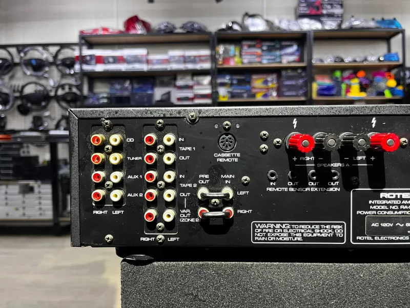 Rotel RA-985BX — Professional darajadagi stereo usilitel — фото 4