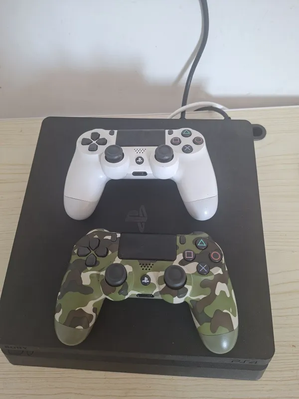 Ps4 slim 1TB с диском PES 2018 Ps4 slim 1TB с диском PES 2018