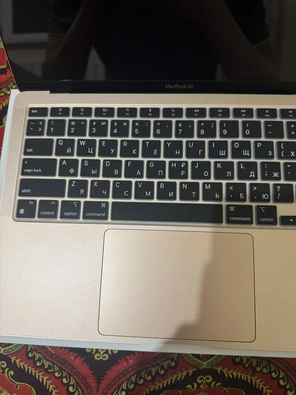 Macbook Air M1 13.3dyum 8/256 заряд 97% — фото 3