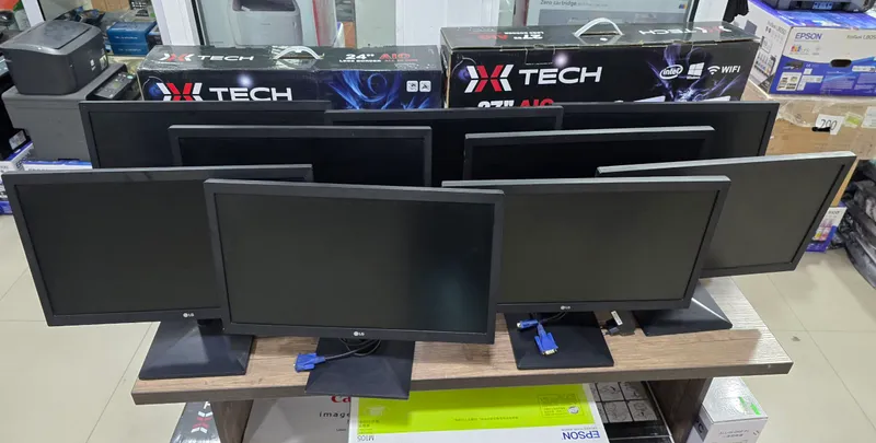 LG 19" LCD Monitorlari Sotiladi