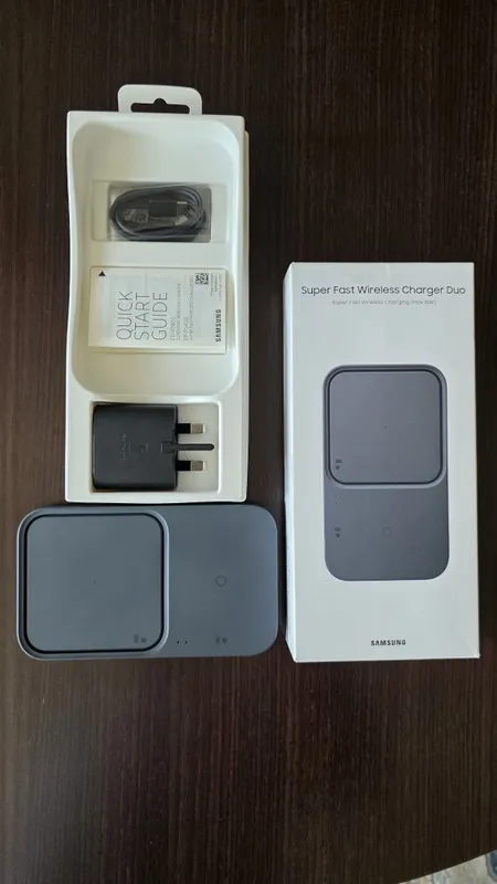 Samsung super fast charger duo Samsung super fast charger duo